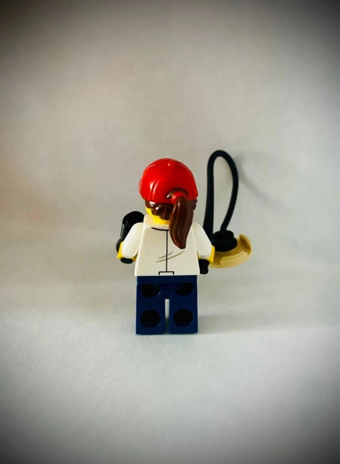 Minifigurine LEGO City - Cty1418 - La Coach Personnel 2019 - Très bon état - photo numéro 4