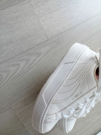 Basket fille, bon état 32