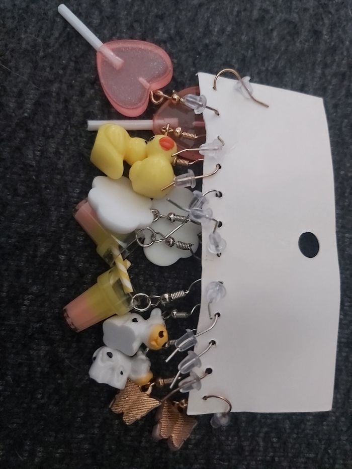 Boucle d oreille fantaisie enfant ou adulte - photo numéro 2