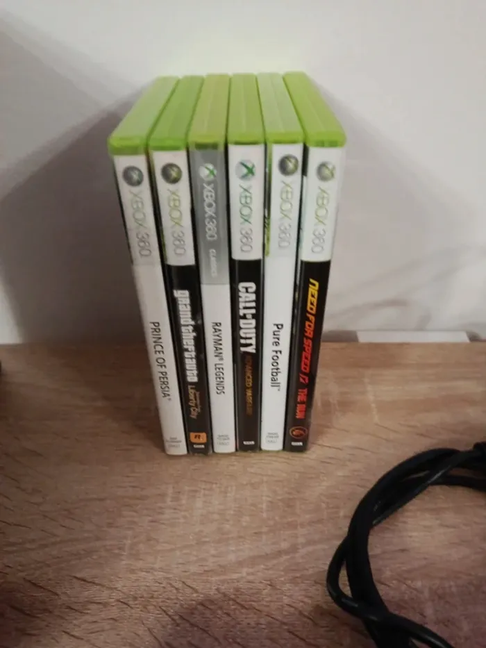 Xbox 360 câble manette et 6 jeux - photo numéro 2