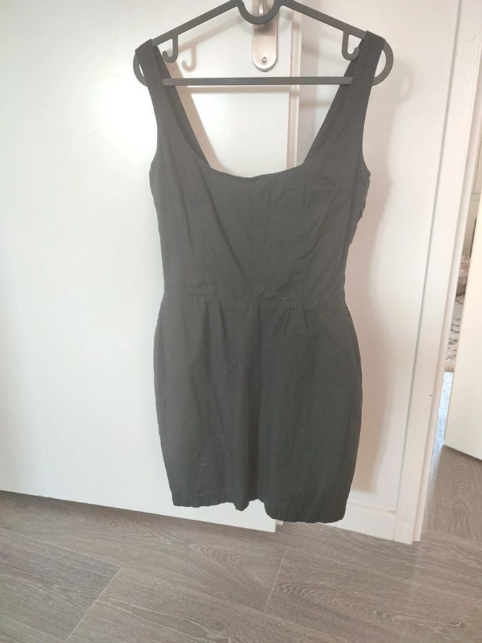 Robe noir