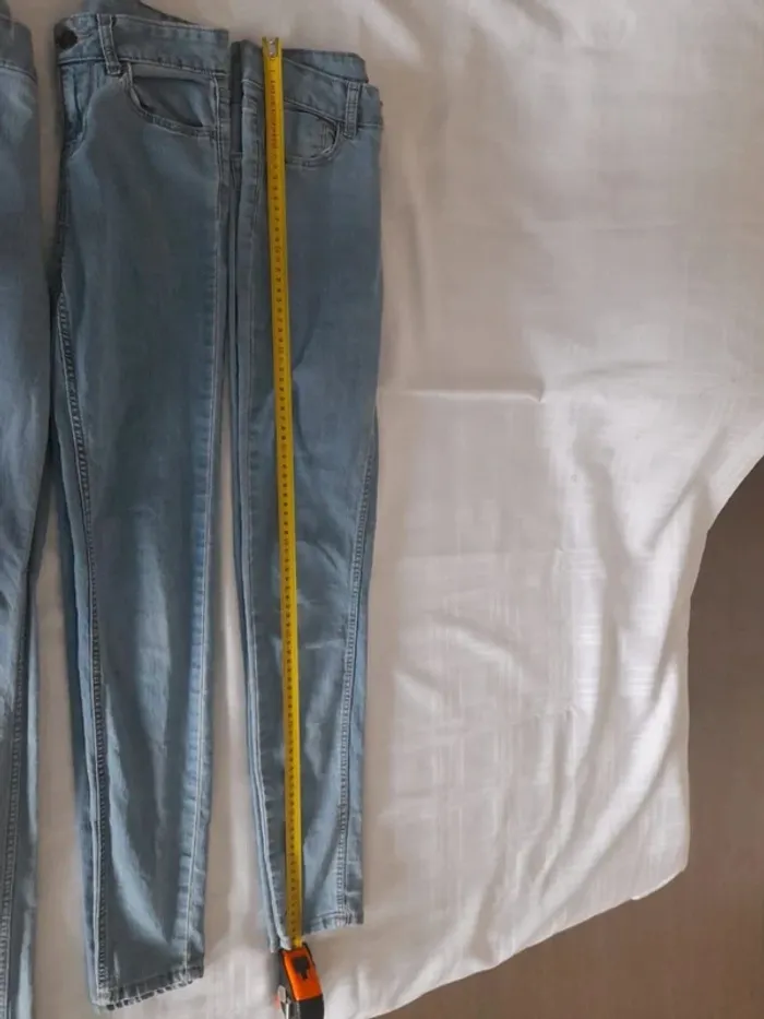 Lot 3 jeans skinny kiabi tbe taille 32 - photo numéro 14