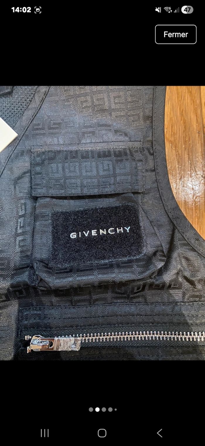 Gilet jacquard sans manche Givenchy - photo numéro 2