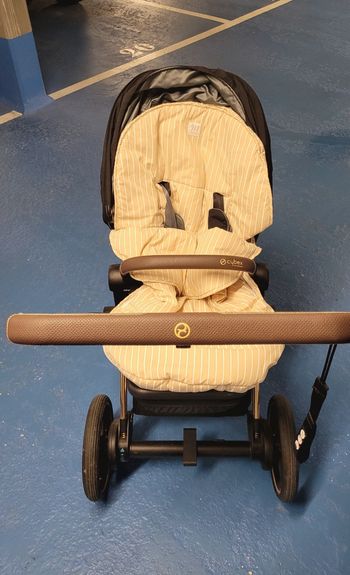 Poussette e-priam 2021