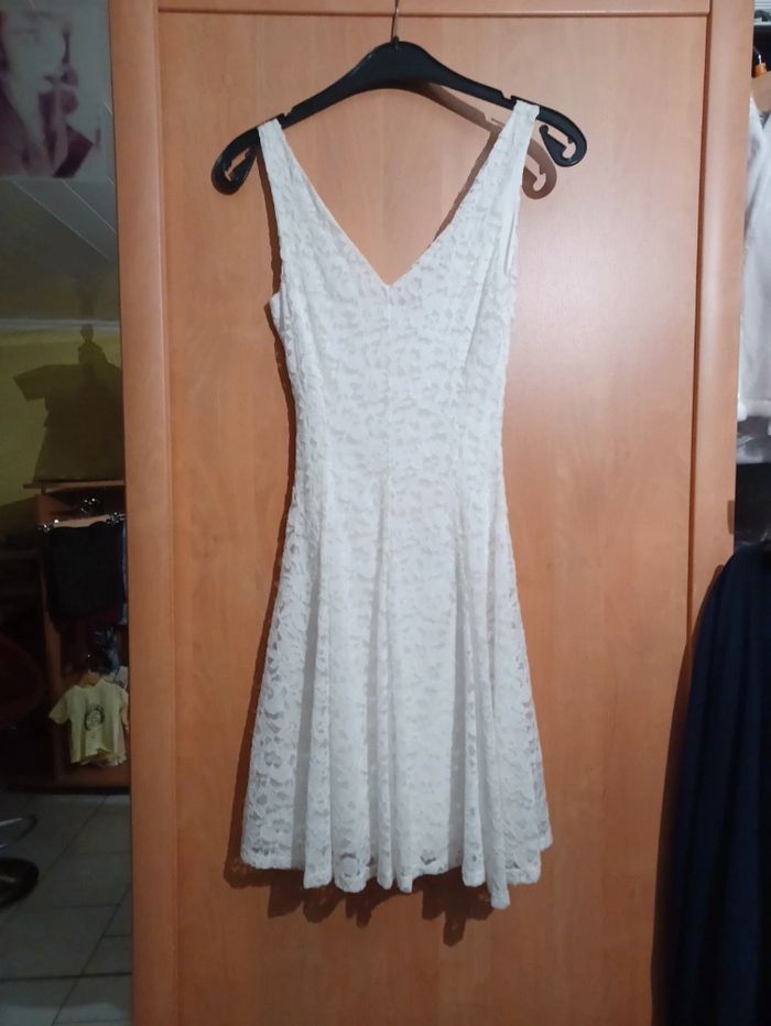 Robe demoiselle bretelle