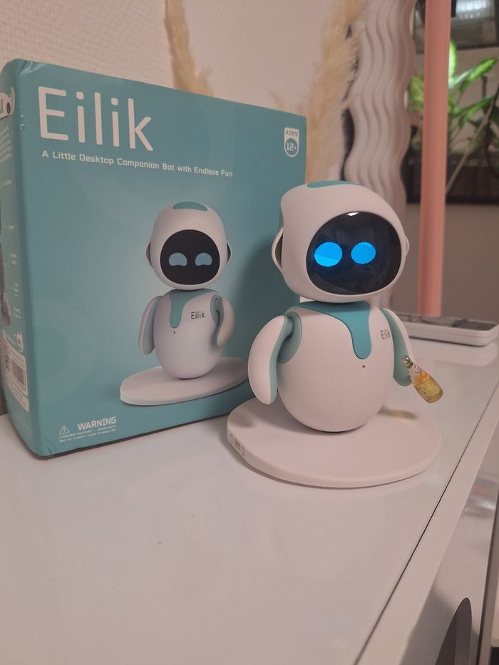 Mini robot de compagnie Eilik energize lab - photo numéro 2