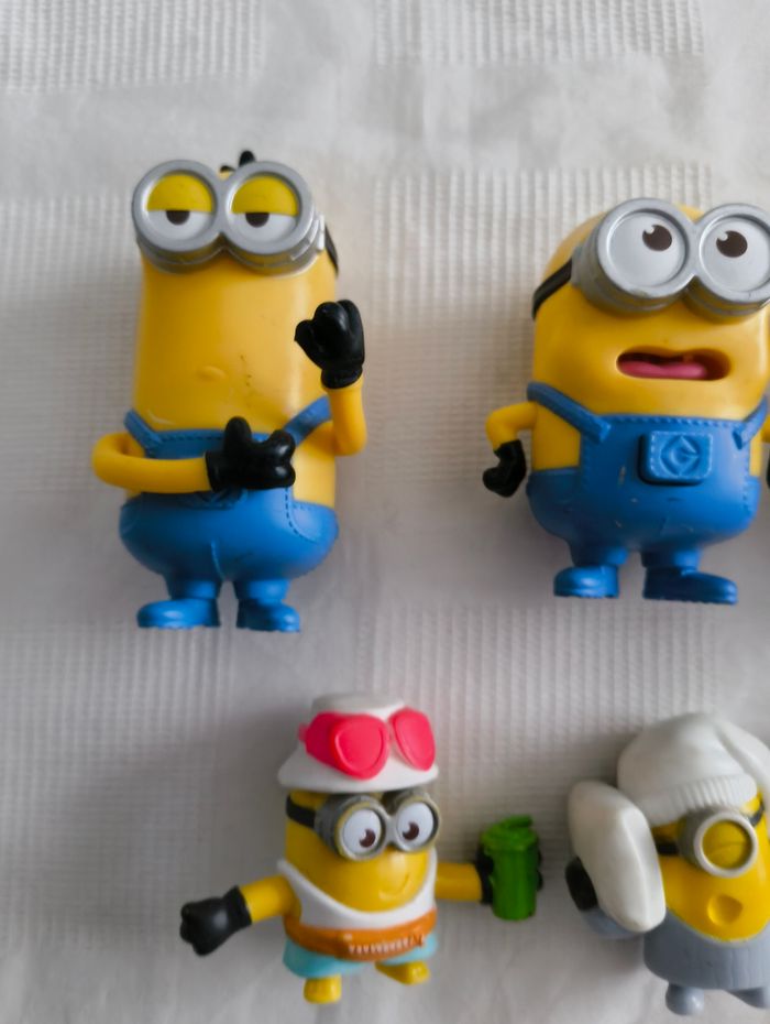 Lot figurines minions - photo numéro 2
