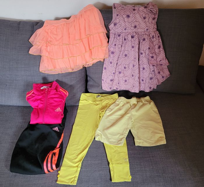 Lot de vêtements fille 7 ans Mini Boden, Orchestra, Adidas, Vertbaudet...