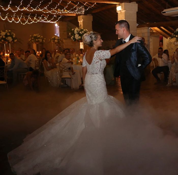 Robe de mariée sirène / princesse évasé en bas - photo numéro 6