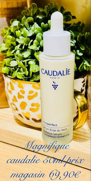 LE best-seller pour un teint parfait! Ce sérum illuminateur efface les taches  50 ml 