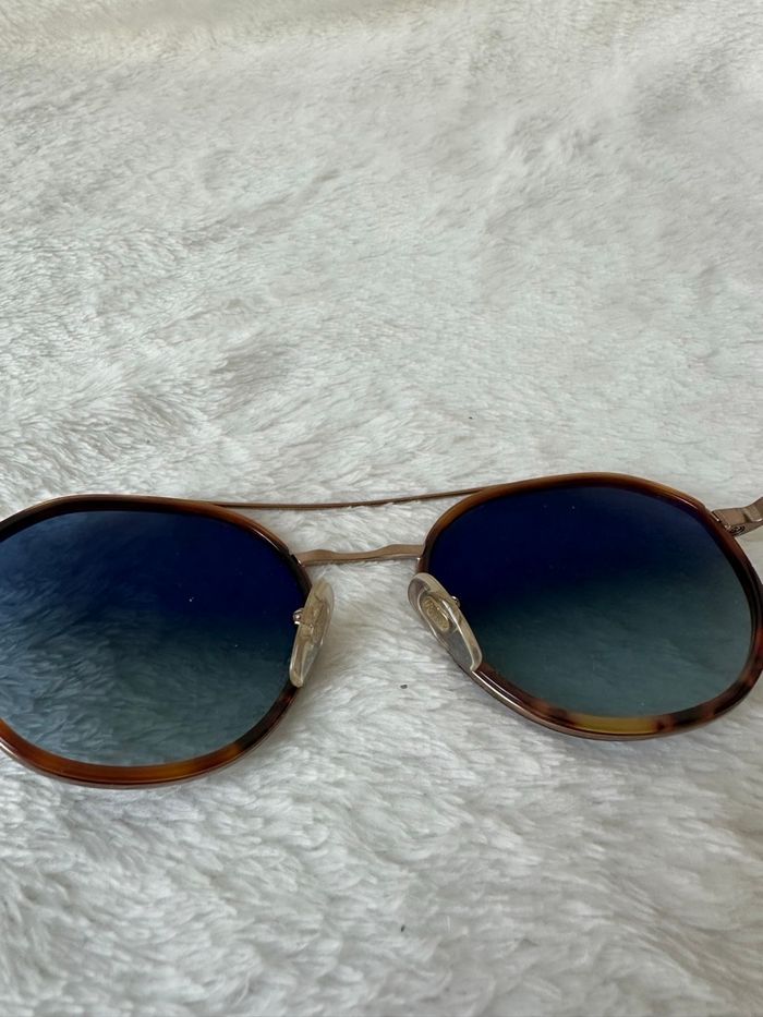 Lunettes de soleil Persol femme – Monture écaille, double pont, verres bleus
