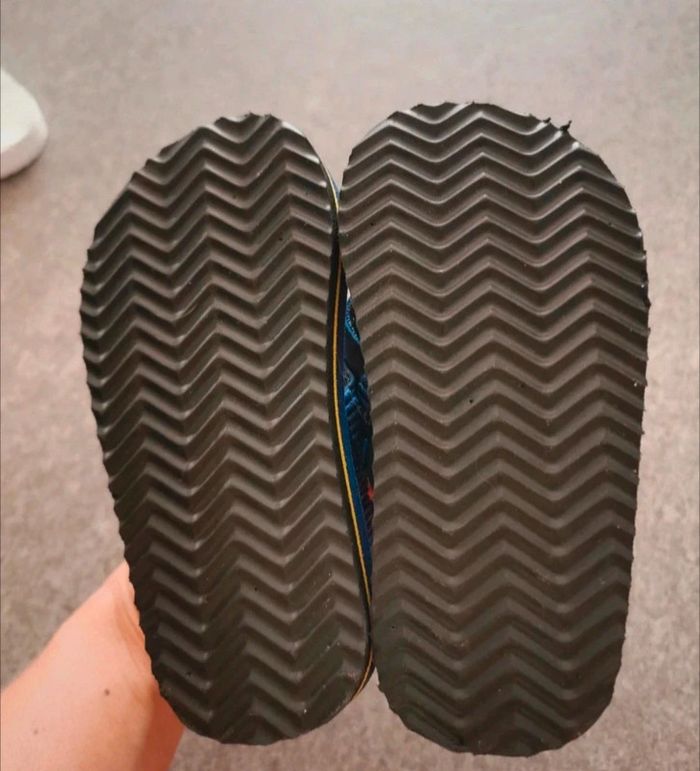 Chaussures tongs bébé garçon 23 Smiley NEUVES - photo numéro 3