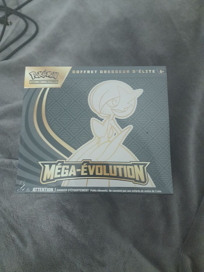 ETB mega évolution ME01 . Neuf.