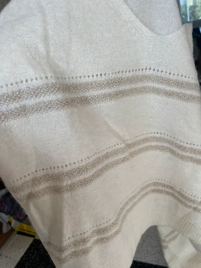 Pull rayé matière effet angora - photo numéro 2