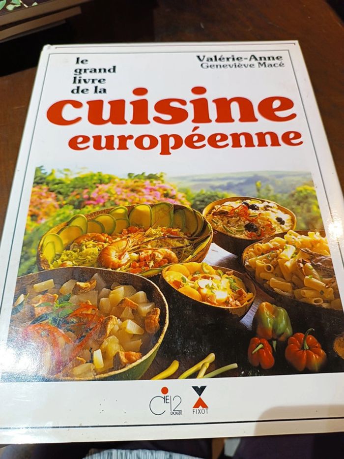 Le grand livre de la cuisine européenne