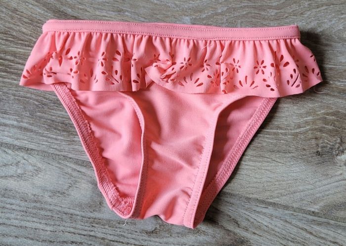 Maillot de bain 2 pièces taille 2/3ans - photo numéro 6