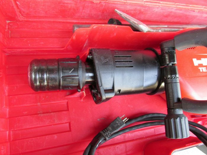 Marteau piqueur Hilti TE 1000 AVR à 400€ - photo numéro 3