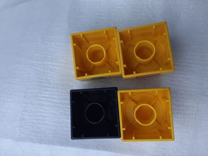 Lego Duplo Oeil jaune noir marque lego - photo numéro 3