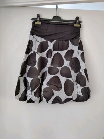 Jupe taille 38 Armand Thiery