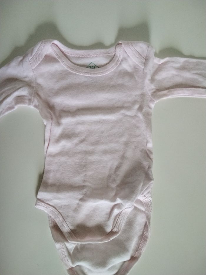 Lot de 4 bodies - photo numéro 6