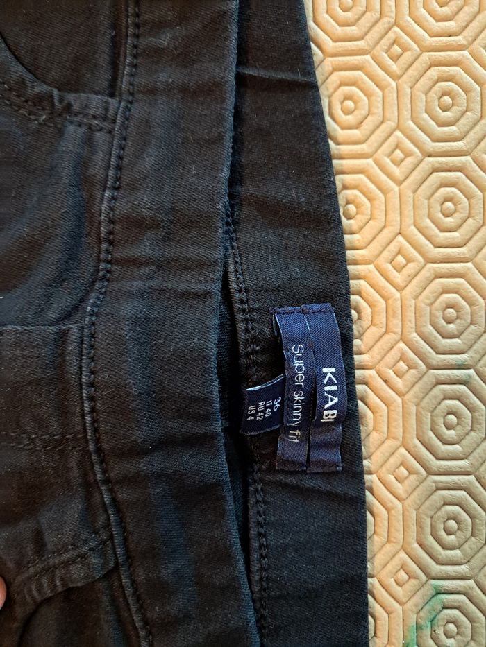 Lot de pantalons et pantacourts 36 neufs et tbe - photo numéro 6