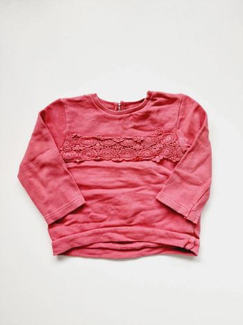 Zara - Pull longues manches avec broderie (9 mois)