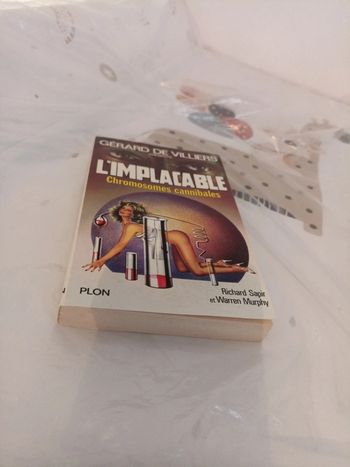 Chromosomes cannibales