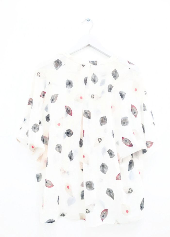 Joli chemisier léger Mango taille M. Oversize. - photo numéro 3