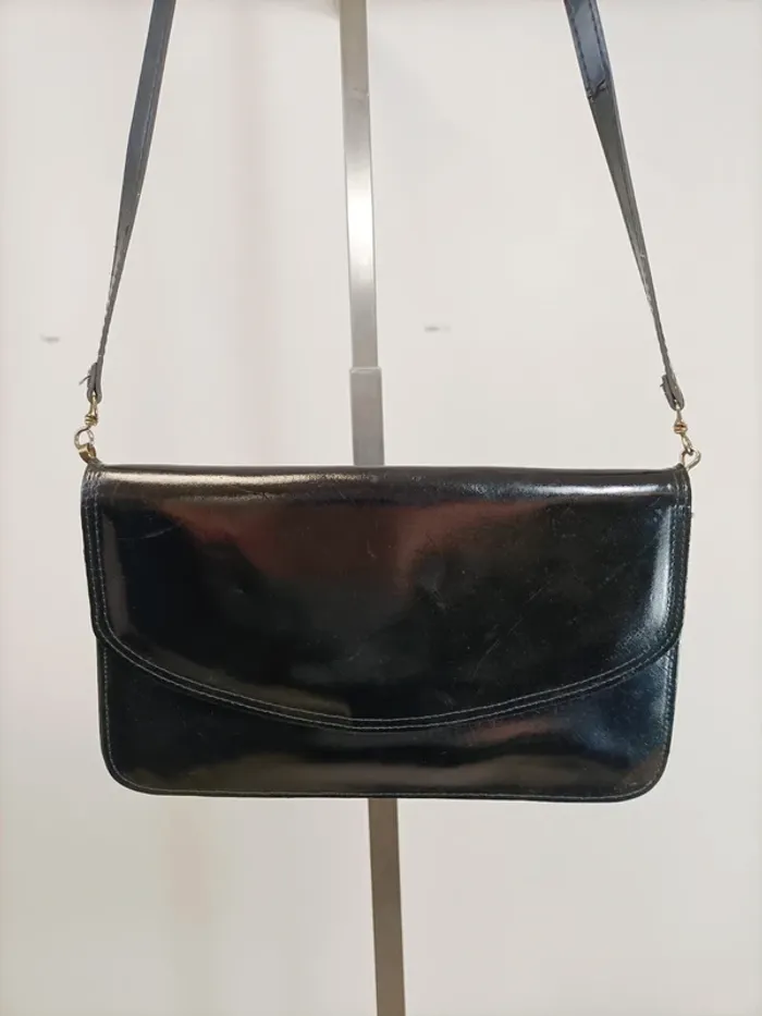 Pochette / Sac à Main Noir Vernis Vintage - mariage, fêtes, cocktail -26x15,5 cm - porté épaule