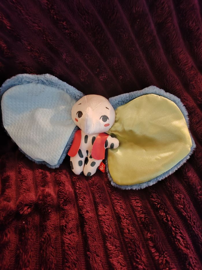 Elephant tempo grandes oreilles