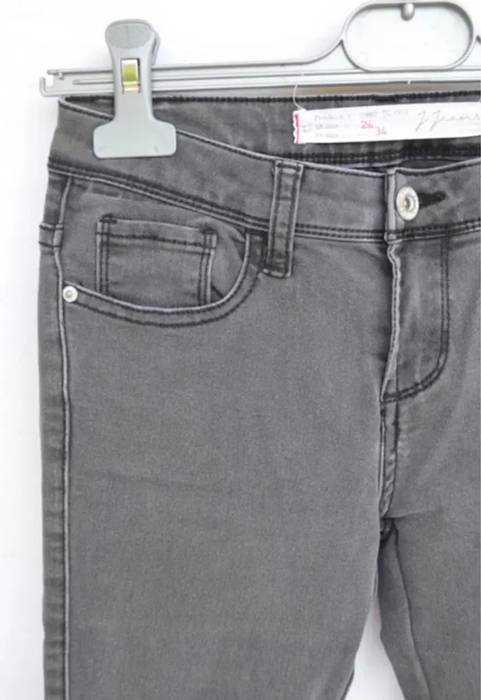 Pantalon noir - photo numéro 4