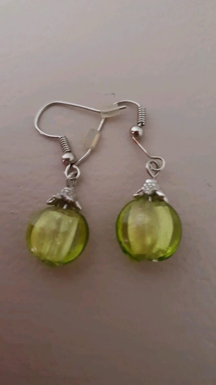 Lot de boucles d'oreilles vintage. - photo numéro 11