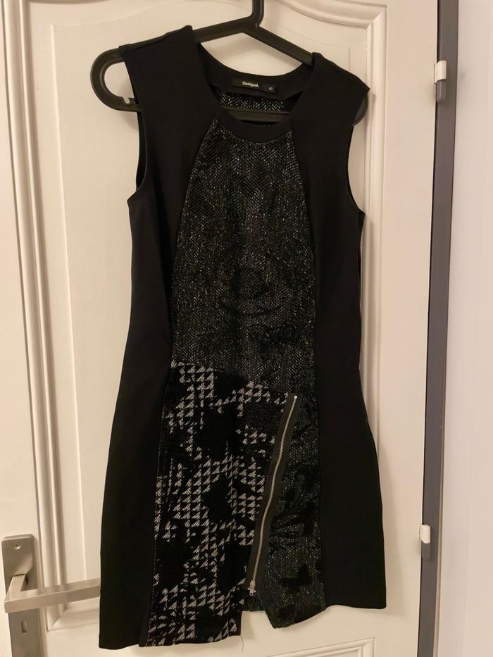 Robe Desigual T40 tbe