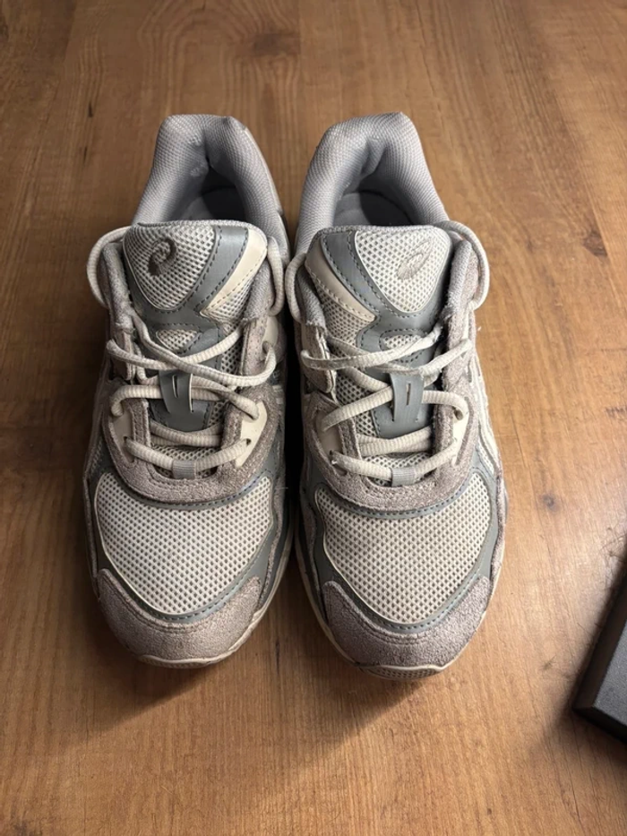 Asics GEL-NYC taille 43.5 - photo numéro 4