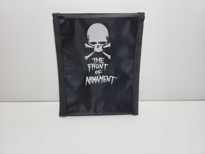 The Front of ARMAMENT Sacoche Rangement Bouteille