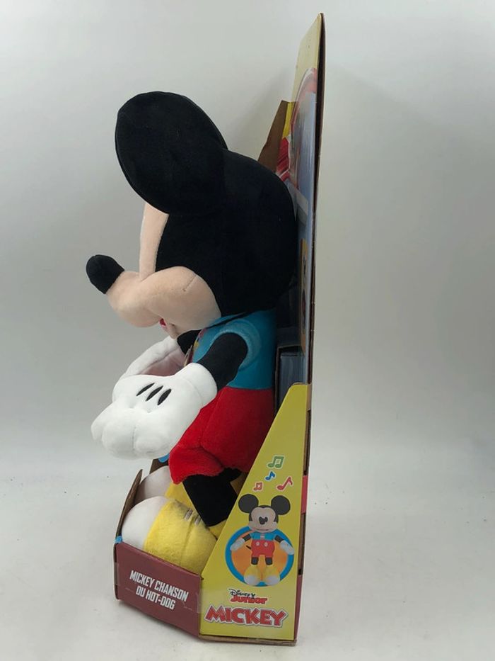Peluche Disney Junior Mickey Hot Dog Song 40 cm IMC Toys neuf - photo numéro 2