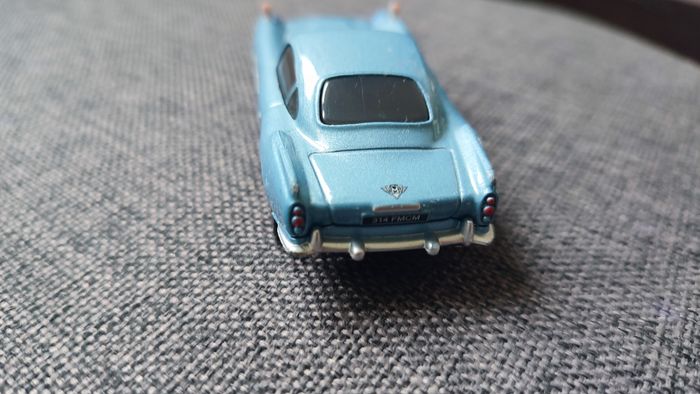 Voiture cars Finn MC Missile - photo numéro 7