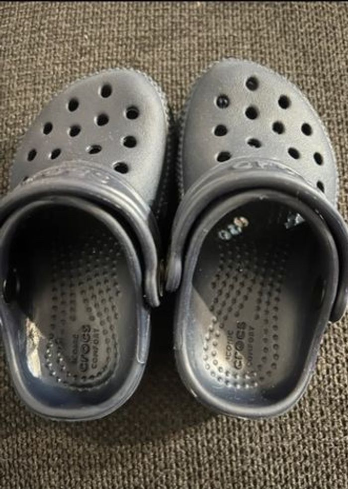 Crocs bébé bleu marine - photo numéro 4