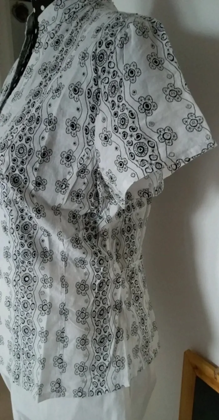 Chemise manches courtes, blanche et noire - photo numéro 3