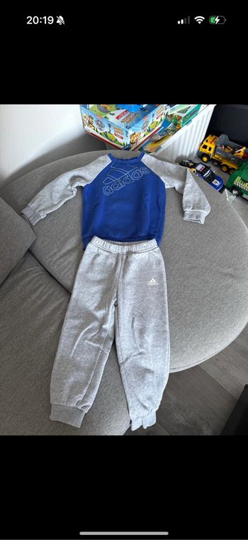 Ensemble jogging adidas garçon 2/3ans