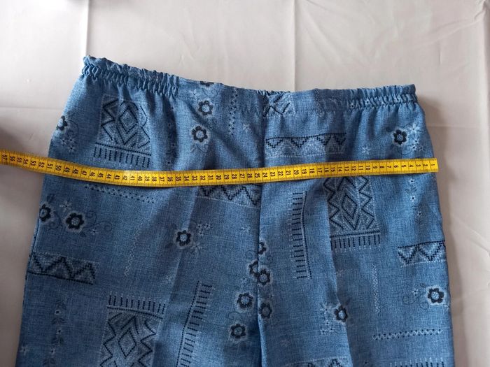 Pantalon à motif femme taille 46/48 - photo numéro 6