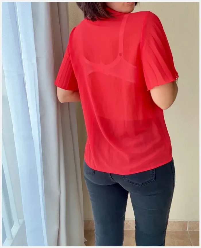 Chemisier rouge Zara S très bon état - photo numéro 4