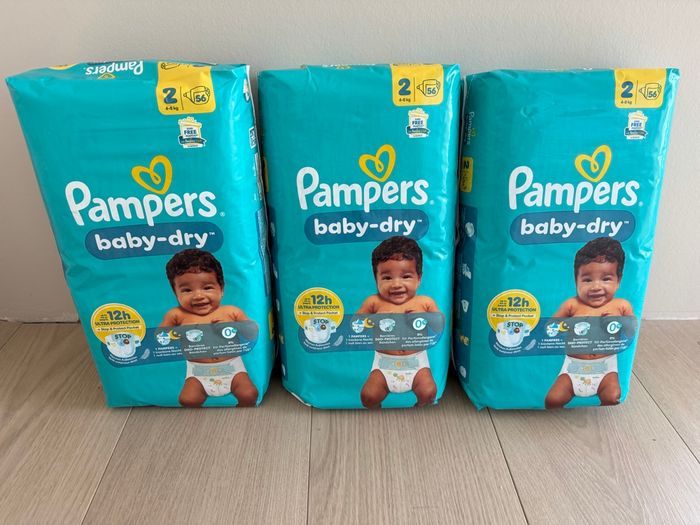 168 couches Pampers baby dry taille 2