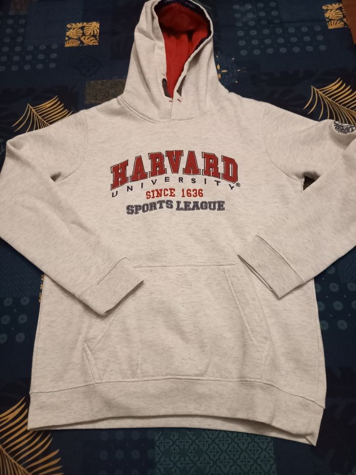 Sweat Harvard 14 ans