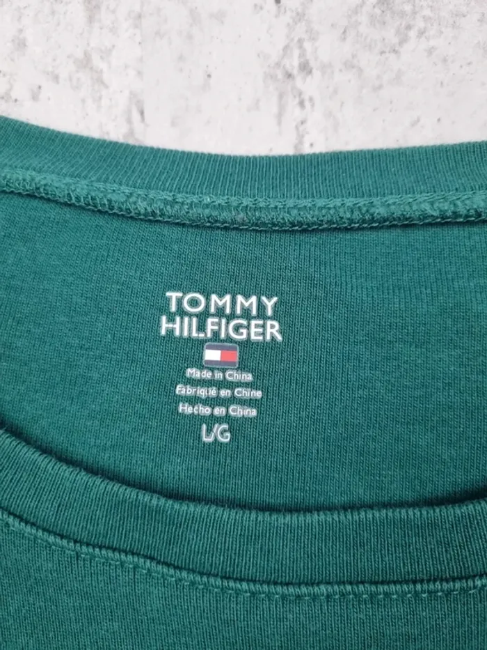 T-shirt Tommy Hilfiger vert sapin – Taille L Femme - photo numéro 4