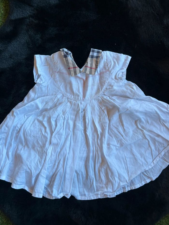 🌸Robe blanche col à carreau🌸