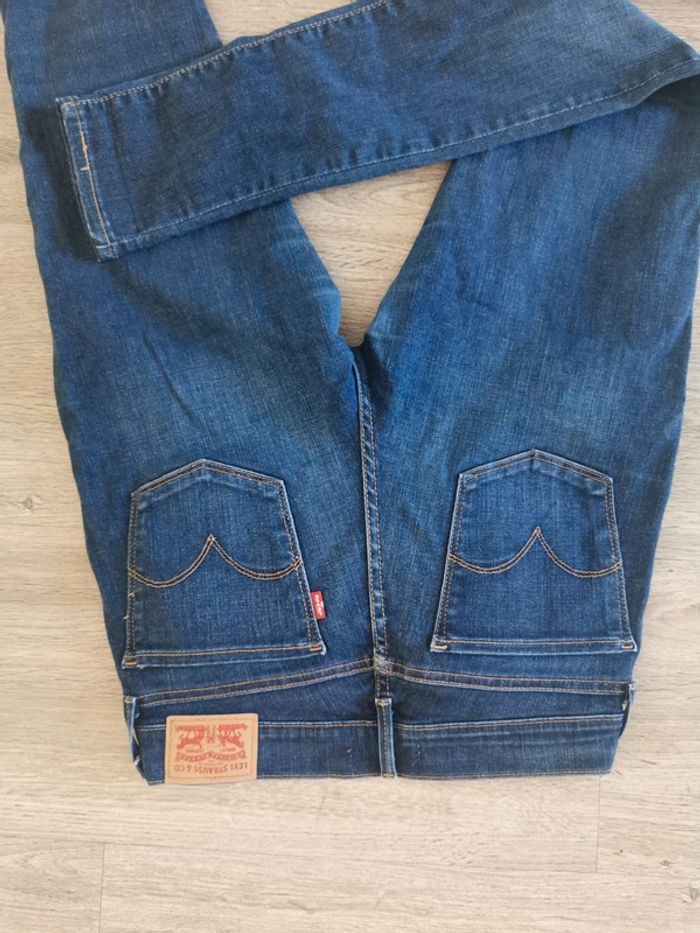 Jeans Levi's 710 Super Skinny W28/L30 - photo numéro 2