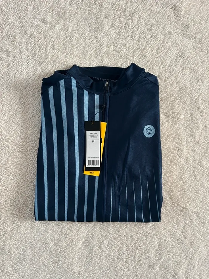 Maillot de cycliste AGU - photo numéro 3