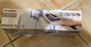 Défroisseur à main