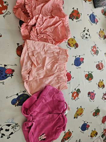 Lot des short 6 mois